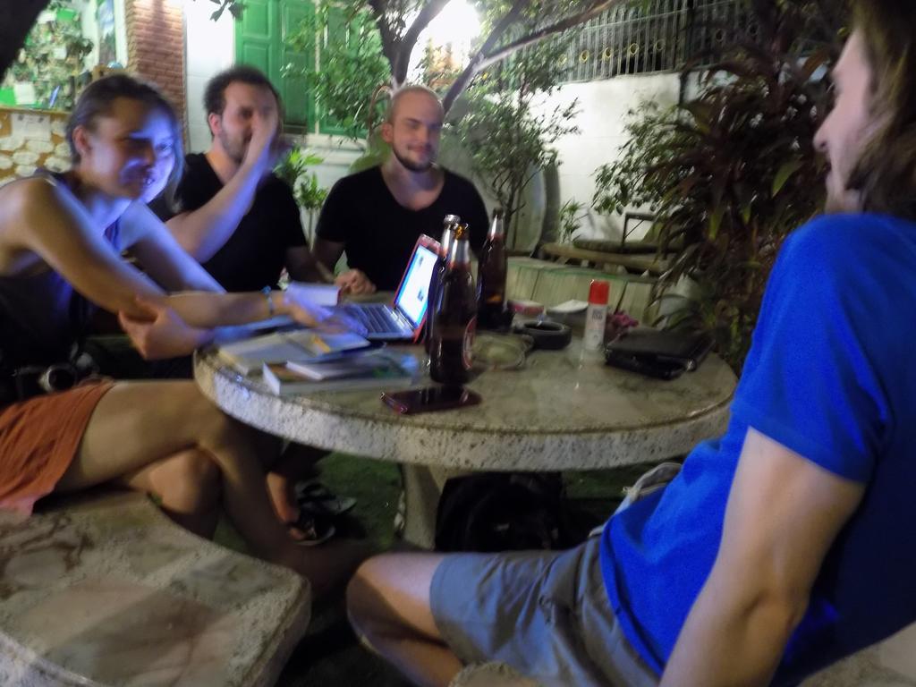 The Oasis Hostel (Adults Only) Bangkok Eksteriør bilde