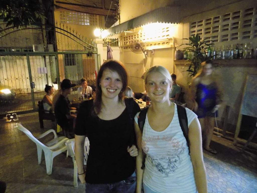 The Oasis Hostel (Adults Only) Bangkok Eksteriør bilde