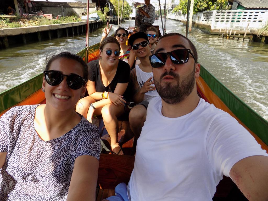 The Oasis Hostel (Adults Only) Bangkok Eksteriør bilde