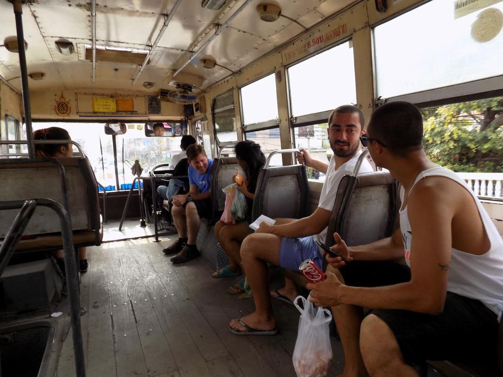The Oasis Hostel (Adults Only) Bangkok Eksteriør bilde